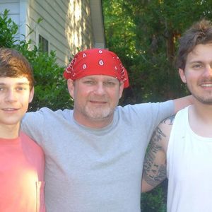 Meet your Posher, Avery